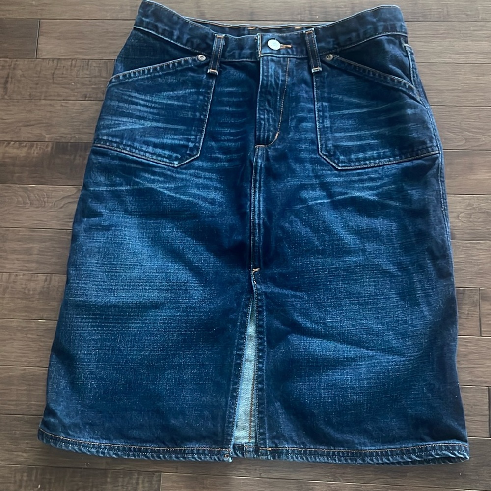 Express denim skirt knee length size 5/6
